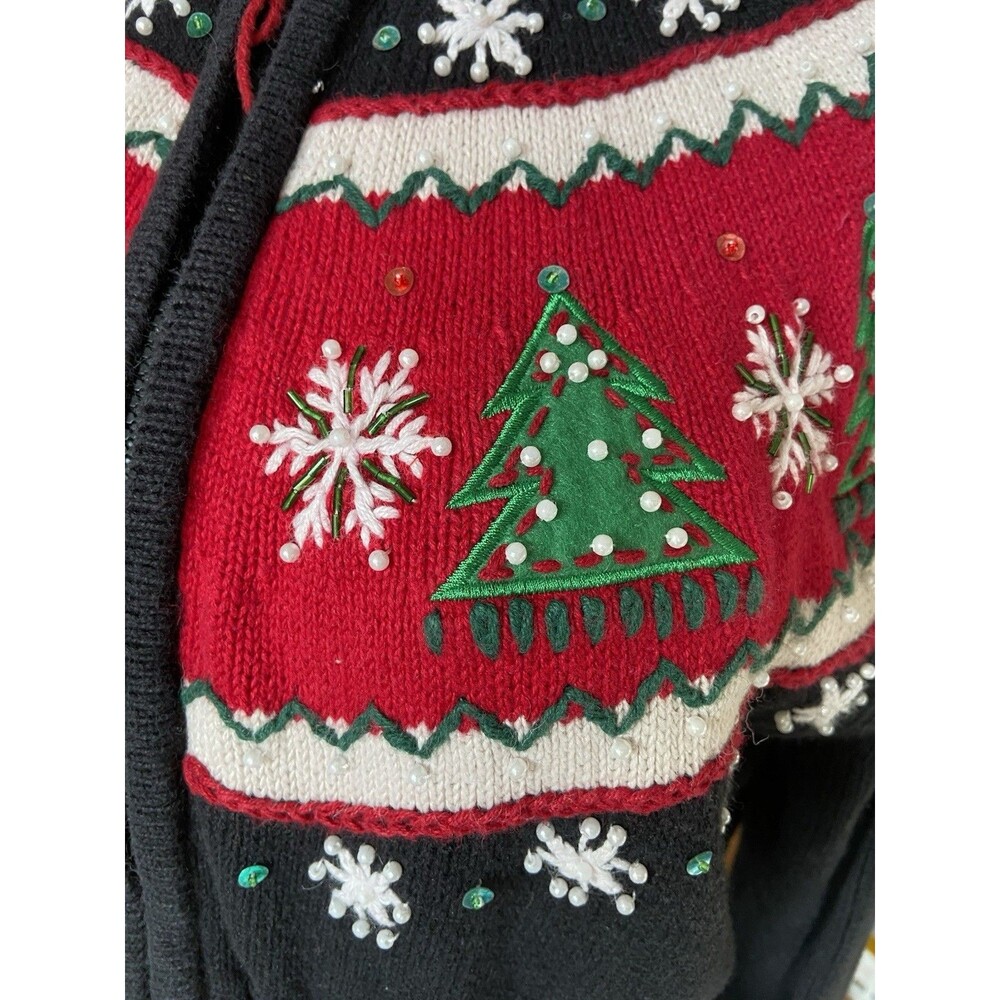 ASO Judy Greer Halloween Kills Christmas Sweater Size L Tiara International Ugly - Picture 14 of 14